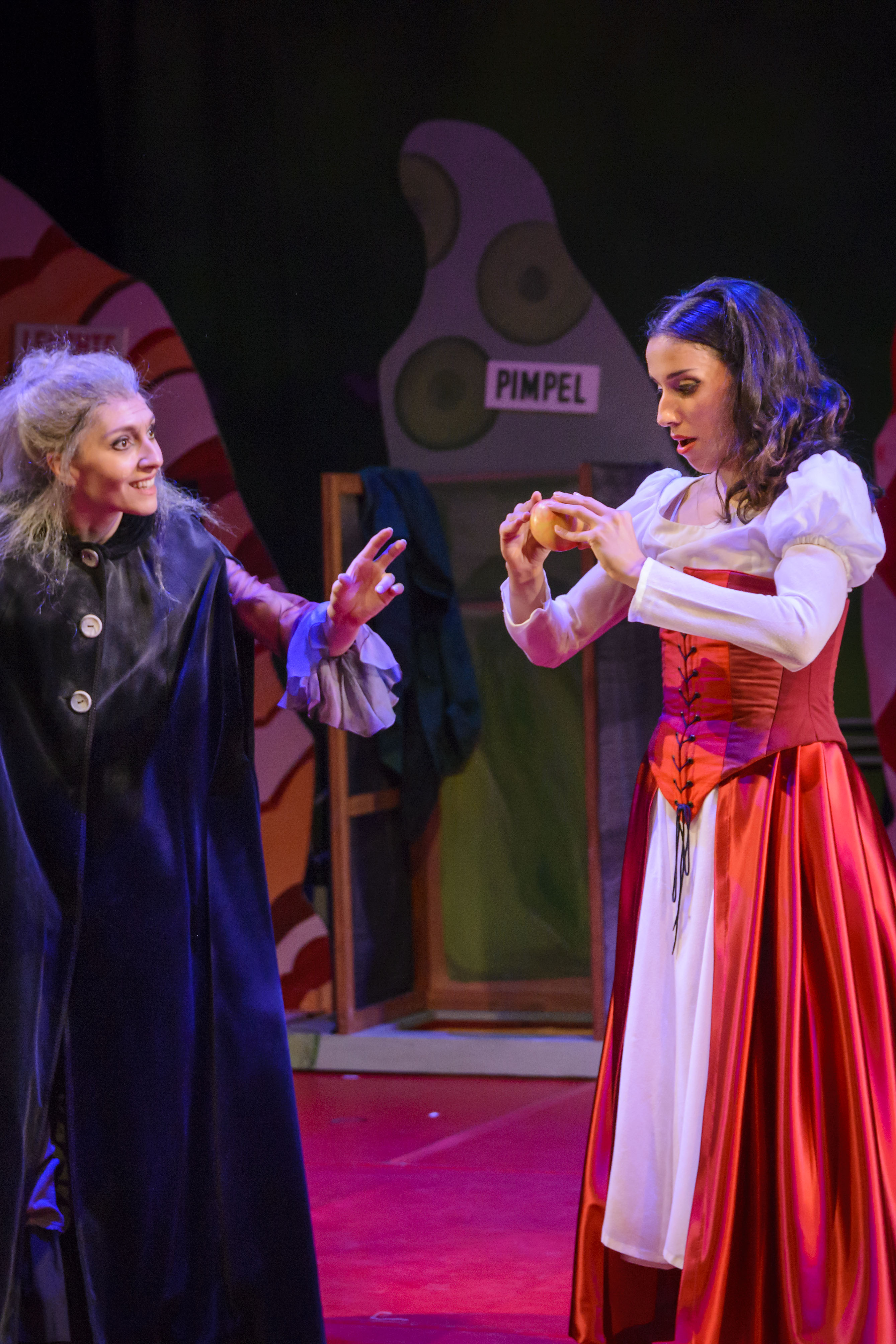 Schneewittchen und die sieben Zwerge| Familienballett von Olaf Schmidt nach dem gleichnamigen Märchen der Brüder Grimm: Nicolai Stephan